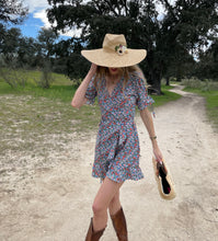 Carica l'immagine nel visualizzatore di Gallery, MAGGIE