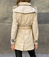 Carica l'immagine nel visualizzatore di Gallery, Trench Levine (últimas 2 uds)